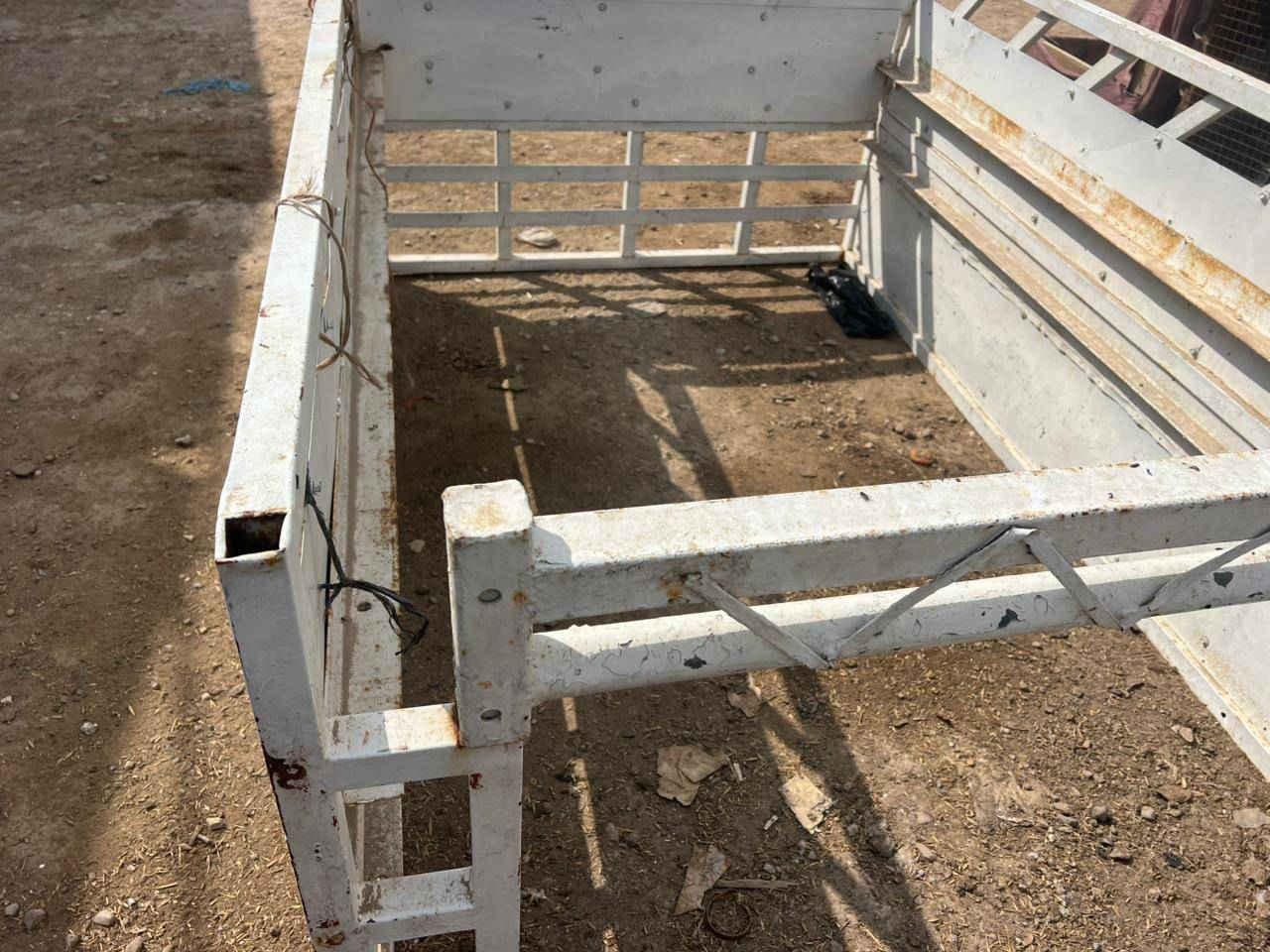 سلام عليكم 
محجر بيكم خمسه جنكال للبيع الحديد الثقيل شغل درجه اولالى مكاني واسط الزبيديهڜ 
***********
