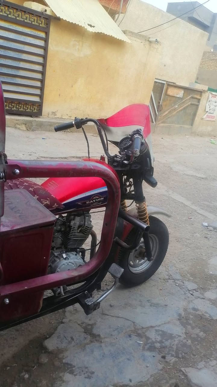 السلام عليكم ستوتة للبيع ب650
سلف + هندر + أوراق +محرك جمرة +كير جمرة
تايرات جوبلس شاصي مكفول
بغداد الشرطة الرابعة *********** بي واتساب
