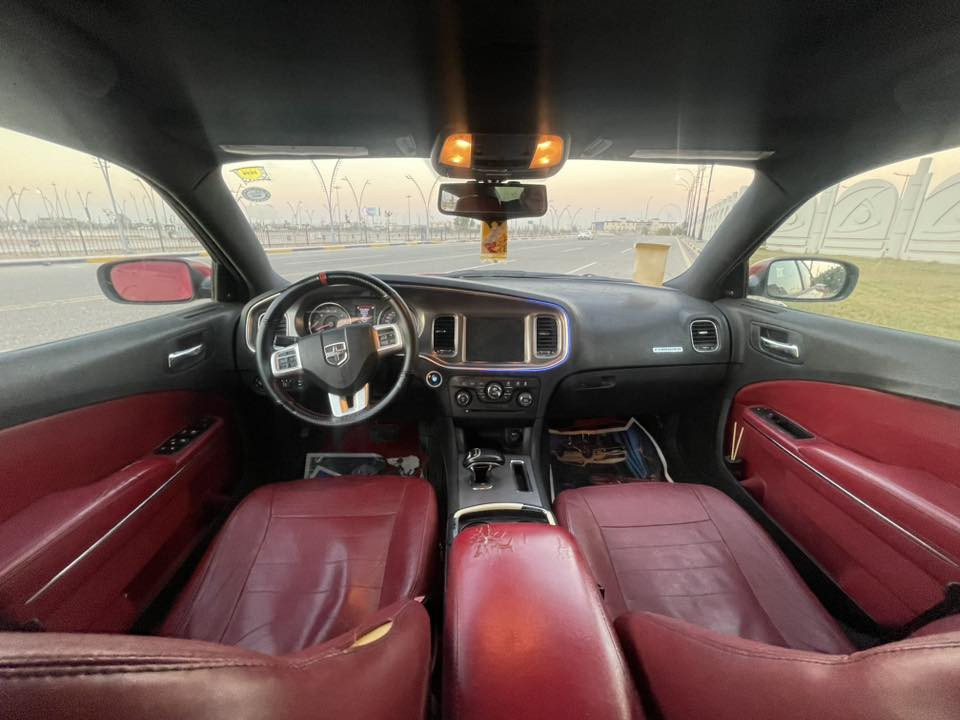 بسم الله الرحمن الرحيم مستعجل جداا
جارجر 2014 خليجي  متوئمه 
مكينه وكير كفاله
حداديه 
تبريد 
تخم تاير 
منضومه زنون 

سياره جديده معنه كلمه 
السياره كفاله عامه ما عدا الجاملق السيايق مبدل 
سياره فول موصفات 
تدفئه تبريد 4 كشنات 
كلاصات تدفئه وتبريد 
السياره توه داخله صارله شهرين 
مكان السياره البصره 
*********** 
السعر 79
