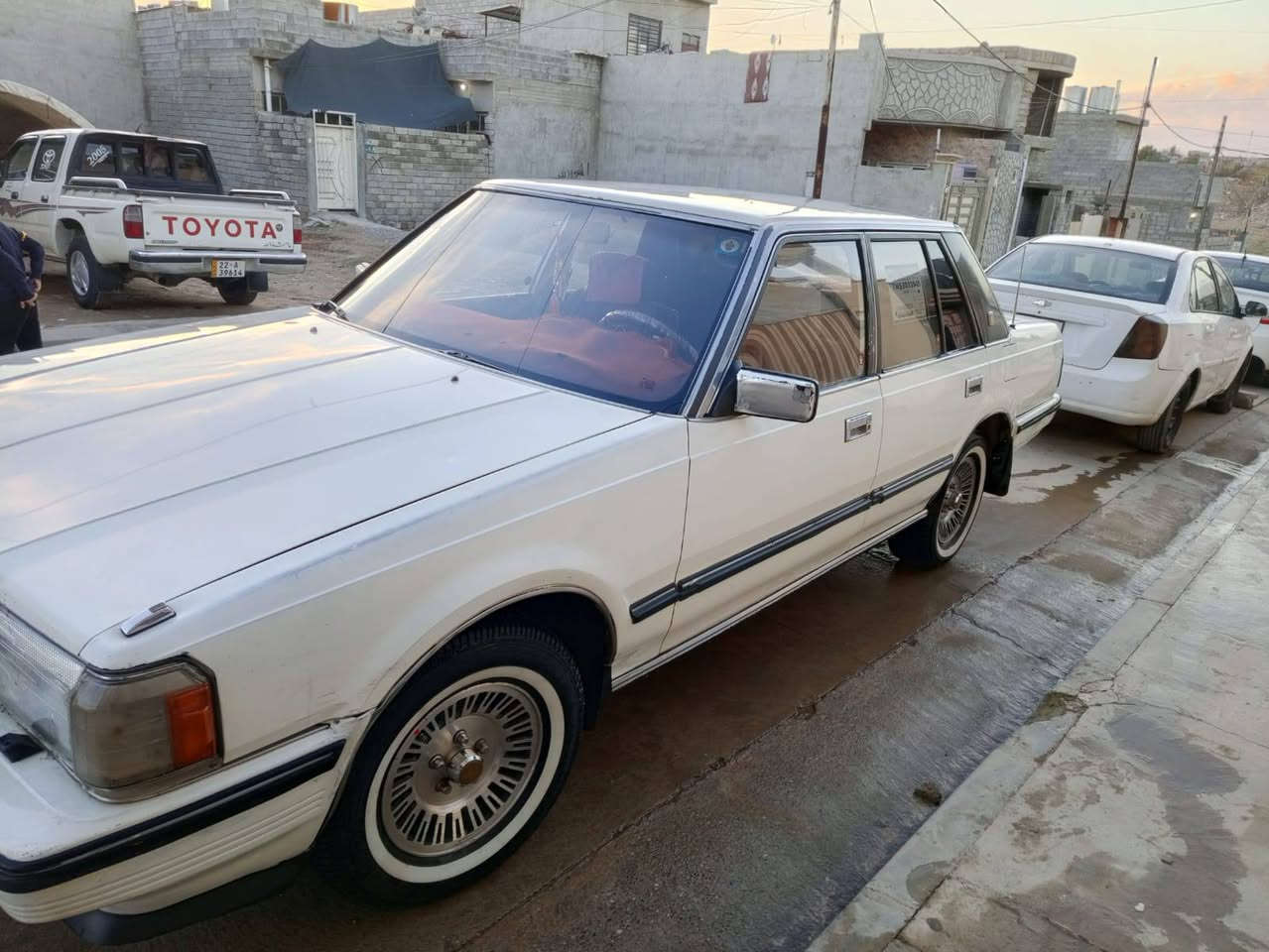 سوبر رقم نينوى دولي هزه جديده كير ومحرك بطه شرط سنويه جديده تبريد تدفئه طخم تواير  صبغ ما بيها خلاص شرط السعر 65)***********
