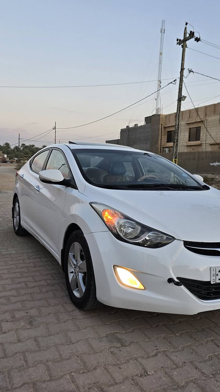 النترا موديل 2014 خليجي
السياره جديده كفاله عامه فقط جاملغ امامي صبغ اثر شخط بدون دواخل بدون فتح
مكينه 1800 دوش
كير كهربائيات تبريد كوله جديد 
رقم بابل الدولي تحويل مباشر السياره فول مواصفات عده البصمه السياره نضيفه بدون بارد بدون شخوط السياره جديده وبالعافيه ع الياخوذها 
مكان السياره كربلاء 
السعر 120 بيها مجال 
للاستفسار :***********
