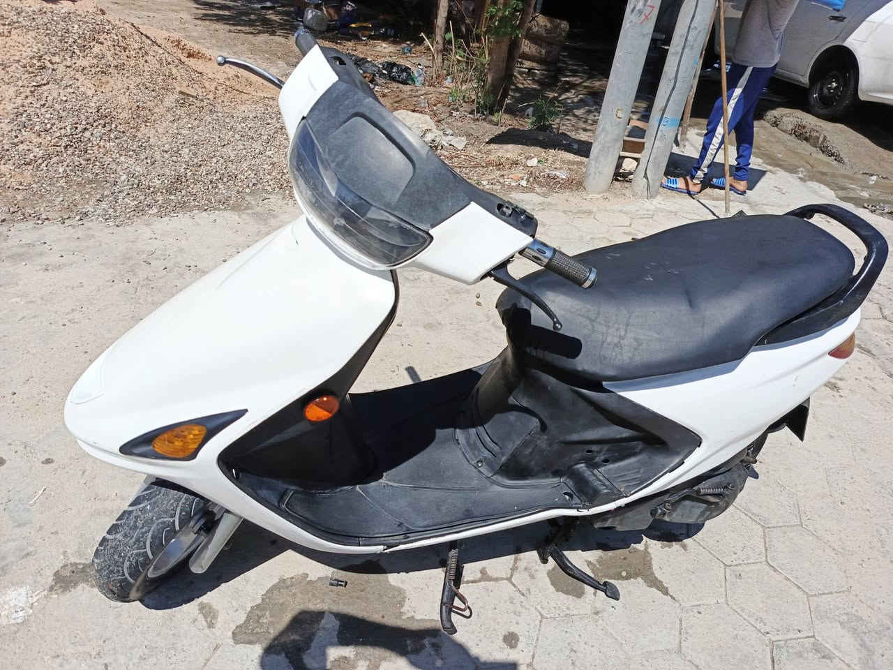 سلام عليكم دراجه مكينه خرسه علفحص كامله مكمله عايزه تنضيف كبريته نكره سلف بيع مستعجل (السعر ٤٠٠ بيهة مجال)


**إذا كنت صاحب هذا الإعلان وتريد حذفه لأي سبب، رجاءا أرسل رسالة إلى الدعم الفني**