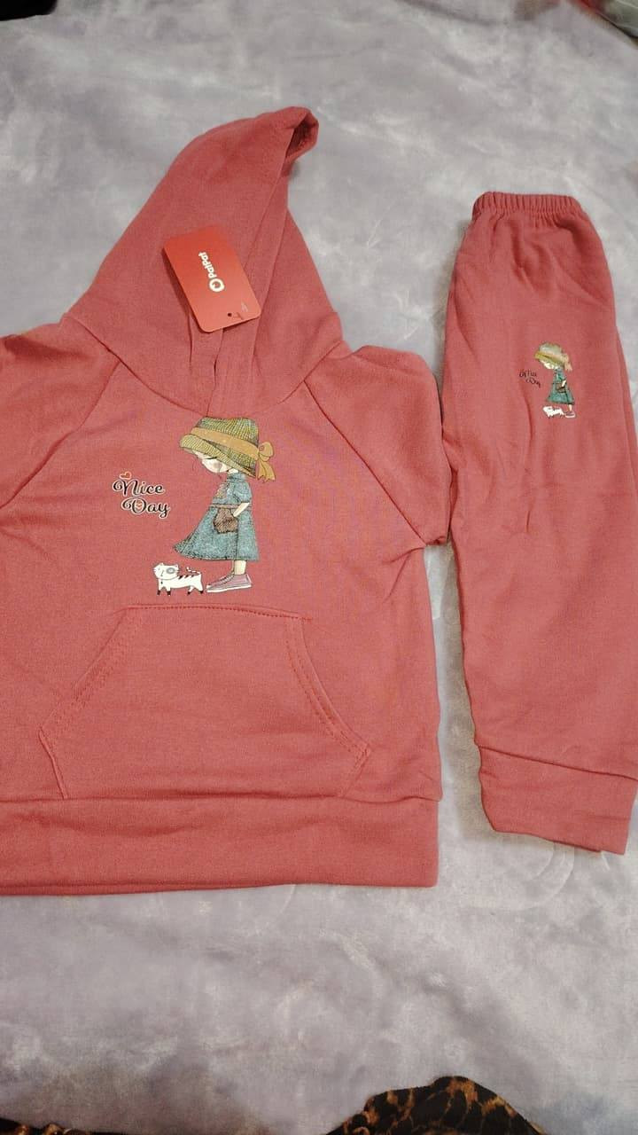 السلام عليكم تراكات ولادي بناتي يلبس من 2 سنة ال 6 سنة السعر بلاش القطعة ب 5 الف رقم الحجز بي واتساب وبي اتصال*********** يوجد توصيل داخل تكريت
