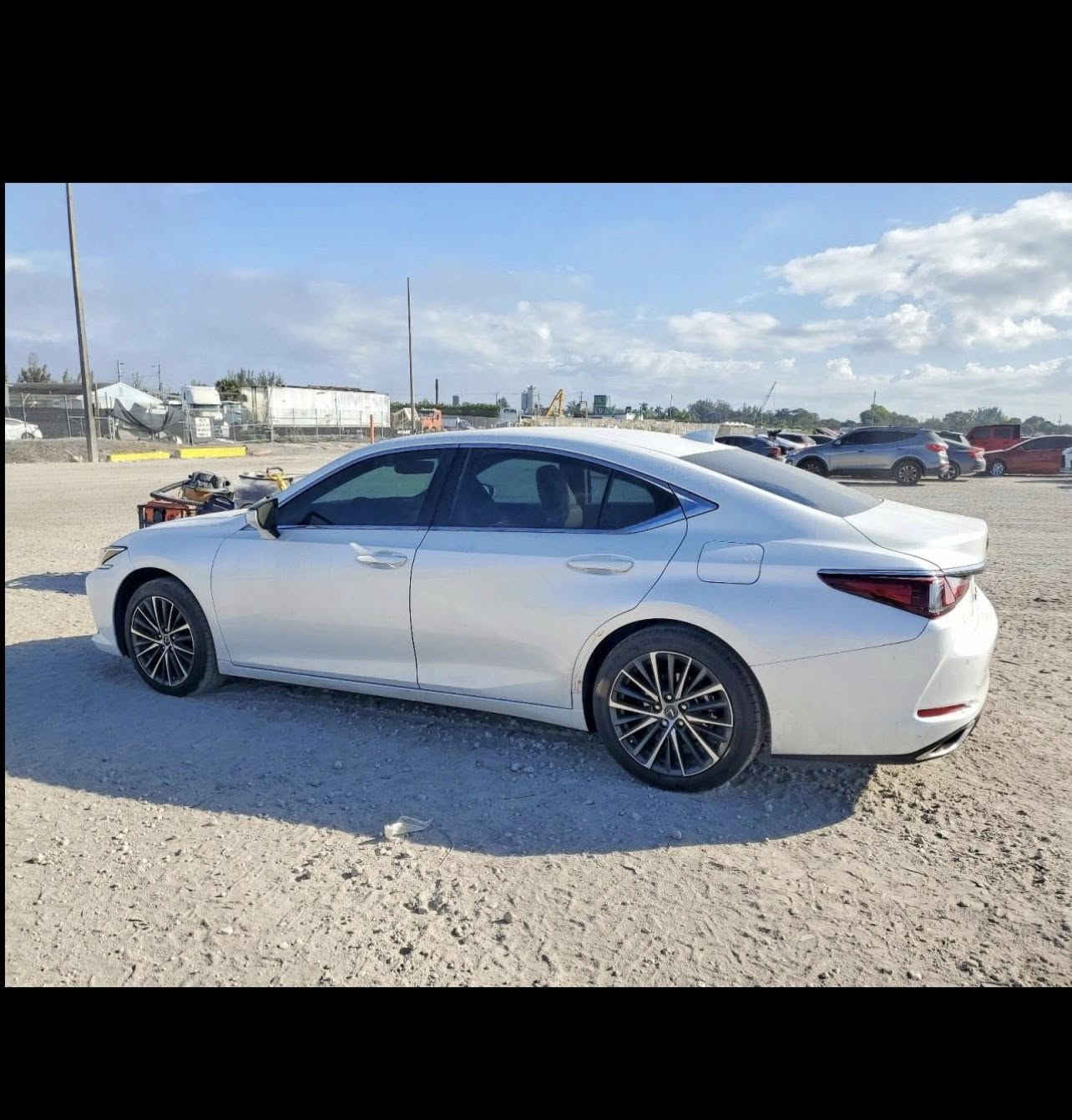 #أعلان مزاد

🇮🇶🇺🇸 فرصة مميزة لأصحاب كتب الشهداء 

📢 كما عودناكم على المزادات الأمريكية 🇺🇸
✅ وبأقل الأسعار وأسرع وقت ممكن

🚗   

LEXUS ES 350 BASE

الموديل…  2025
🛠️ الضرر: + موضح بالصور 
📏 عداد المسافة: 6000  (فعلي)
📋 حالة السيارة: شغالة (Run & Drive) – مفتاح موجود
🔧 حجم المحرك:  3.5 
 – دفع رباعي AWD
🔍 رقم الشاصي: 58ADZ1B18SU209067
📅 تأريخ المزاد17/2/2026
 الساعة 5:00 مساءً بتوقيت iraq

📍 موقع المكتب :
البصره، القرنة، شارع الجمهورية الرئيسي، مقابل مطبعة  الولاء

📧 البريد الإلكتروني:
auto.car.iq@gmail.com

mu95iqwl@gmail.com

📞
: *********** مصطفى 
📞
