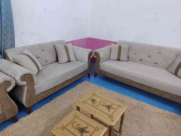 تخم للبيع تزكام تركي كلش نضيف 15مقاعد السعر 550 وبي مجال ويه 3 طبلت سيت كامل العنوان كربلاء بدايد امن الداخلي يوجد توصيل داخل كربلاء الستفسار ***********
