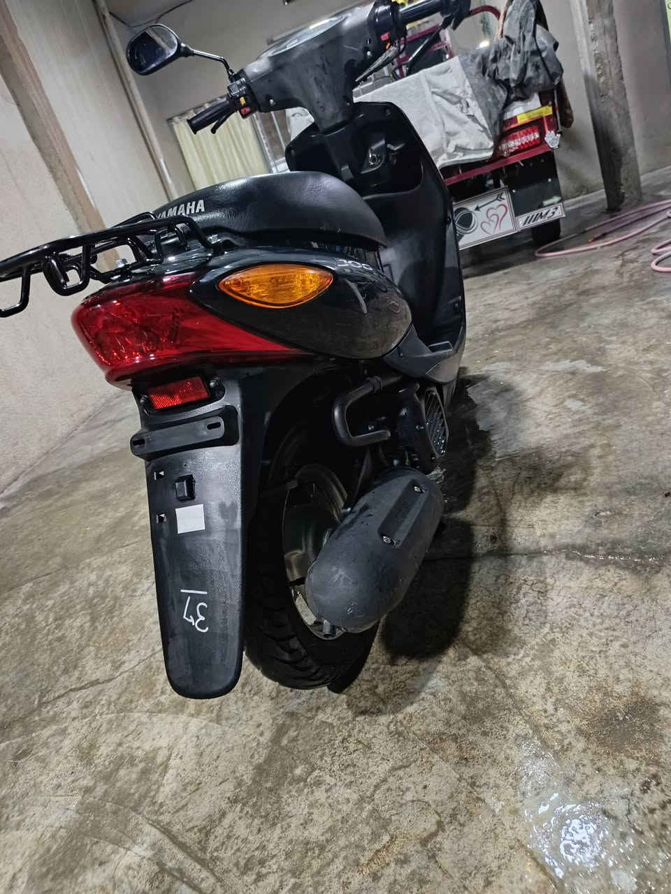 سلام عليكم دراجه للبيع بعده صفر راديتر ونوزل سعر 750 وبي مجال عنوان كركوك قادسيه رقم الهاتف ***********
