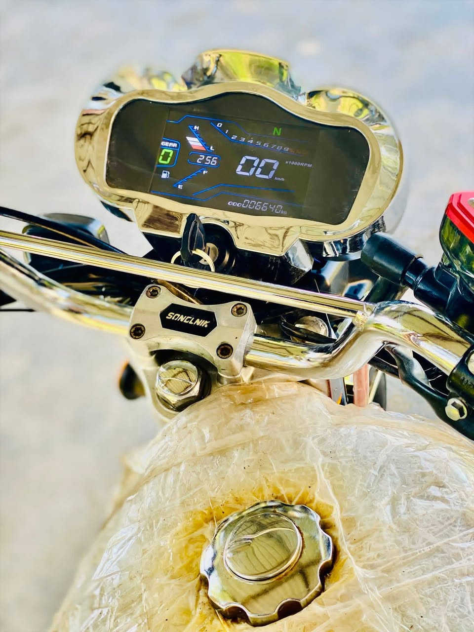 السلام عليكم
تايكر 2025 اوراق وكيل مكفول كفاله عامه من كلشي كير مكينه كهربائيات شغاله كله جديد 
 للاتصال ***********
مكان الدغاره صدر الدغاره ،ة،ة
