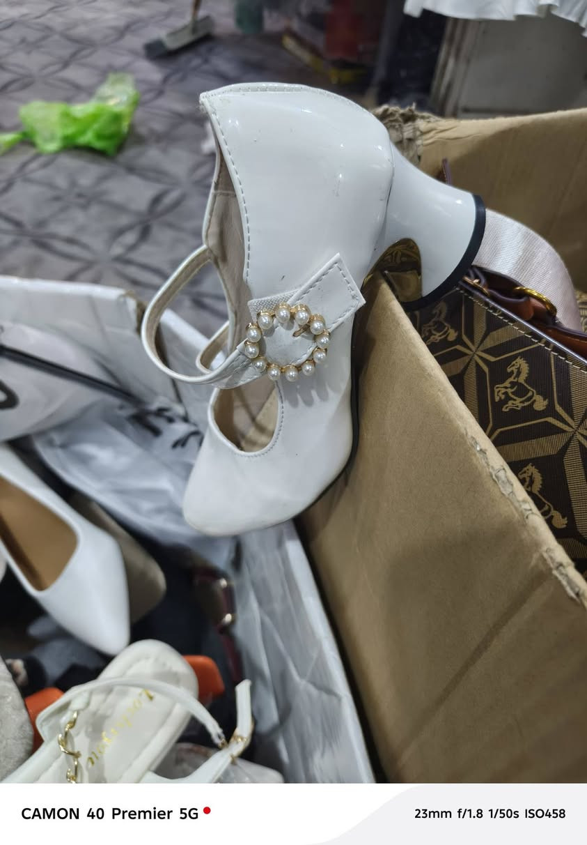 سلام عليكم👗👚👖 أحذية👡 نسايى باله جديد محل علاء وحيد بل حمزة الغربي سواك لباله جديد يم دكتوره هدى يم صالون لمسات سيدات يم ماهر ابو لفرفوري محل علاء وحيد مفتحين طيلت شهر رمضان 12بليل***********
