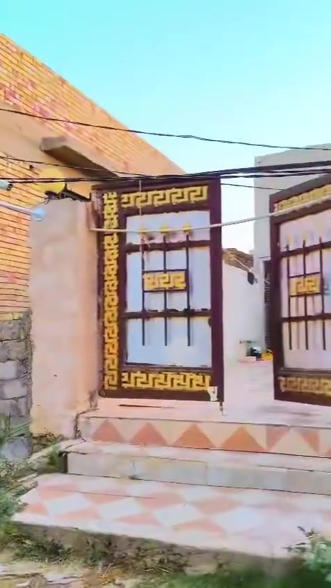 🏡 #بيت_للبيع🏡

📍 الموقع: السنيه حي المحطة 
📐 المساحة: 184 متر (11.5×16)

✨ تفاصيل الدار:
استقبال، صالة، مطبخ، غرفة عدد 2، حمام داخلي ، مناور عدد 2

السعر 45مليون وبي مجال

البيت طابو زراعي كامله المعامله ويوجد وصل 

 

📞 للاستفسار والتواصل:
🏢 مكتب الشهم للتطوير العقاري
📍 الديوانية – شارع الوكفة القديم
مقابل بريد التحدي – قرب معهد الخوارزمي

☎️ ***********
☎️ ***********

📩 راسلنا الآن واحجز فرصتك للسكن والاستقرار
