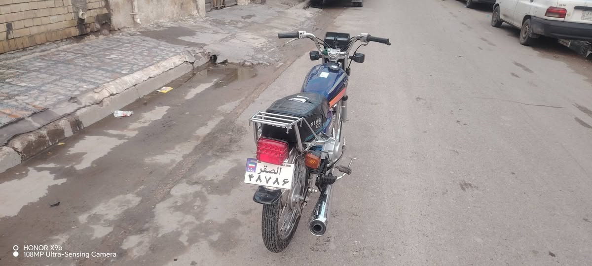 *********** موديل 25 سعره 550 وبيها مجال مكالمه انت صدر الاورفلي قرب شركه الانوار
