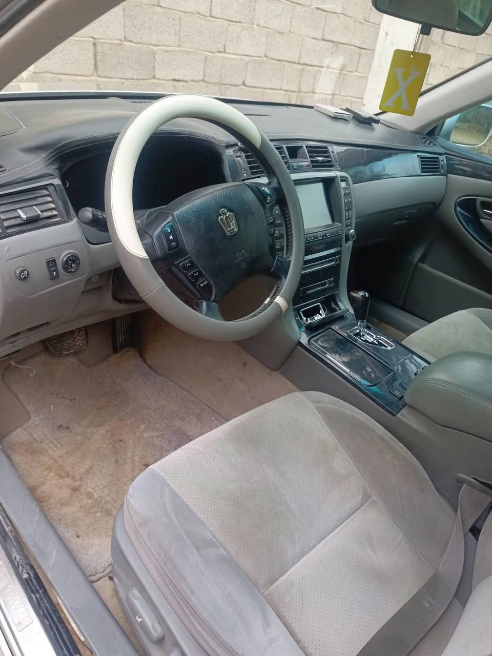 سلام عليكم شاهينه موديل 2005 كص جنطه شاصي 82 مكينه كير حداده تخم تاير شاشه تبريد تدفاء كامره خلفيه مكان شطره سعر 32اتصل ***********
