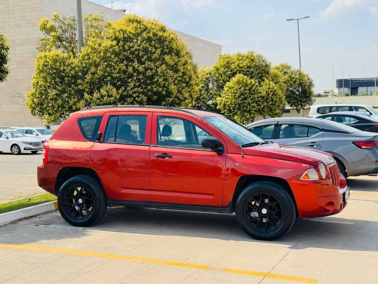 Jeep compas 2009
نرخ / 64$💵💵💵🔥🔥
تۆماتیك 
تەبرید
جام کارەبایی
شاشە و کامیرا
رقم سنوی نوێ
تحویل وەکالە بەشەرت
٣ بۆ ٤ پارجە بەخە بێ لێدران بێ معجون
***********
*********** أربيل, العراق
