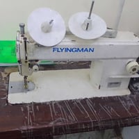 ماكنة خياطة • كربلاء