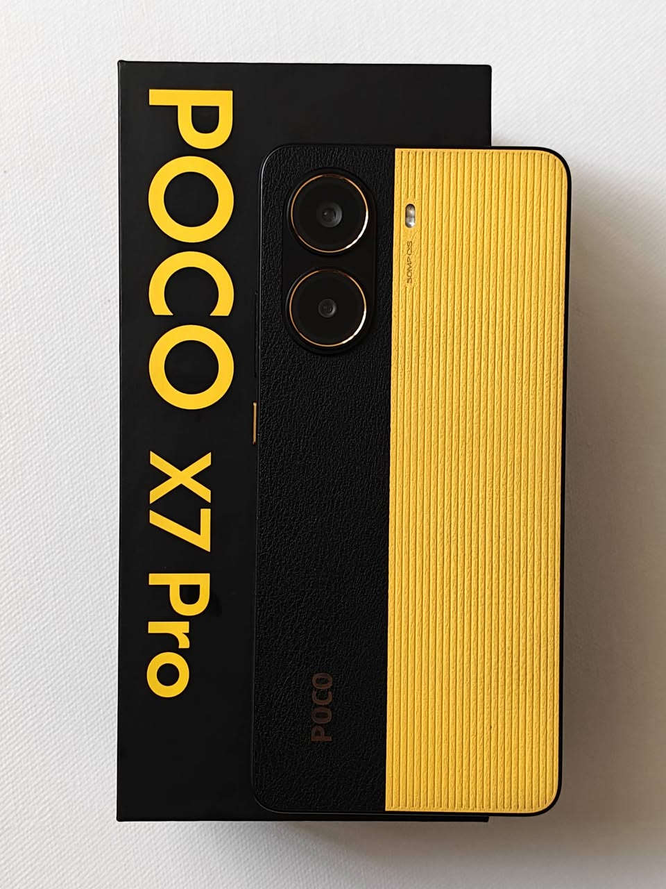 Poco X7 Pro 5G

مستخدم نظافة 100% كامل الملحقات الأصلية 

المواصفات 

الشاشة: 6.67 بوصة - 120 هرتز - AMOLED
الذاكرة: 512 جيجابايت
الرام: 12 جيجابايت
الكاميرا: 50 + 8 ميجابكسل
المعالج: Mediatek Dimensity 8400 Ultra
البطارية والشحن السريع: 6000 مللي أمبير - 90 واط

التوصيل متوفر لجميع المحافظات 💨🚗

واسط / كوت 

للطلب فقط مراسلة الصفحة


**إذا كنت صاحب هذا الإعلان وتريد حذفه لأي سبب، رجاءا أرسل رسالة إلى الدعم الفني**