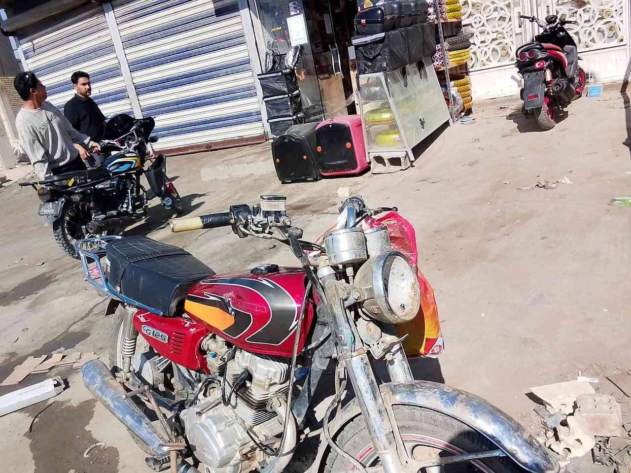 دراجة خمسه كير اوراق موديل 2023 السعر 350 المكان مدينه كياره تجفيت  جديد يرادله ترتيب


**إذا كنت صاحب هذا الإعلان وتريد حذفه لأي سبب، رجاءا أرسل رسالة إلى الدعم الفني**