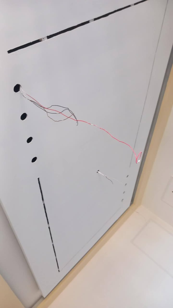 نعمل لجميع الديكورات الداخليه والخارجيه وبسعار تنافسيه سقف ثانوي بديل الخشب بديل الرخام حداده عامه بكوادر مختصه وتنفيذ سريع عليك النتصال او مراسله وتساب *********** ابو علي النقاش للديكورات ***********
