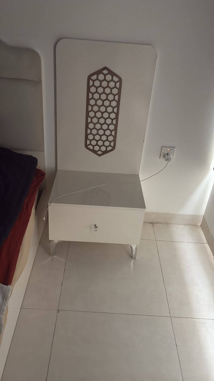 غرفة نفر ونص
3قطع نظيفه حيل 

سعرها 350


**إذا كنت صاحب هذا الإعلان وتريد حذفه لأي سبب، رجاءا أرسل رسالة إلى الدعم الفني**