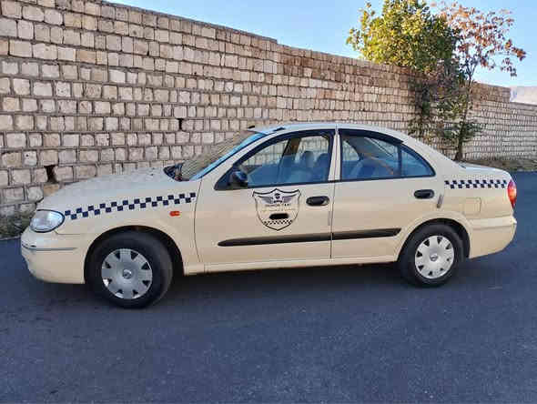 تكسي ٢٠٠٩ بئ سبخ هندةك تعديل هةنه.گير مكينه لاون.٤ورقه غرامه.سياره گةلةكا پاقژه.تحويل بشرط.سعر١١٥ مجالةك.*********** دهوك
