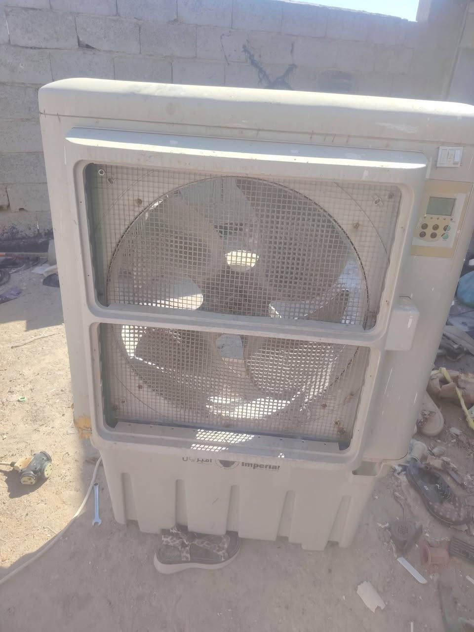 كمفيره حجم كبير للبيع شغاله بس نقصه واتر بم وتنضيف تفيد اهل المواكب سعره 150وبيه مجال وحجم صغير شغاله نقصه واتربم ومروحه ريشه بيه مكسوره سعره 75وبيه مجال الشراي الاتصال ***********

