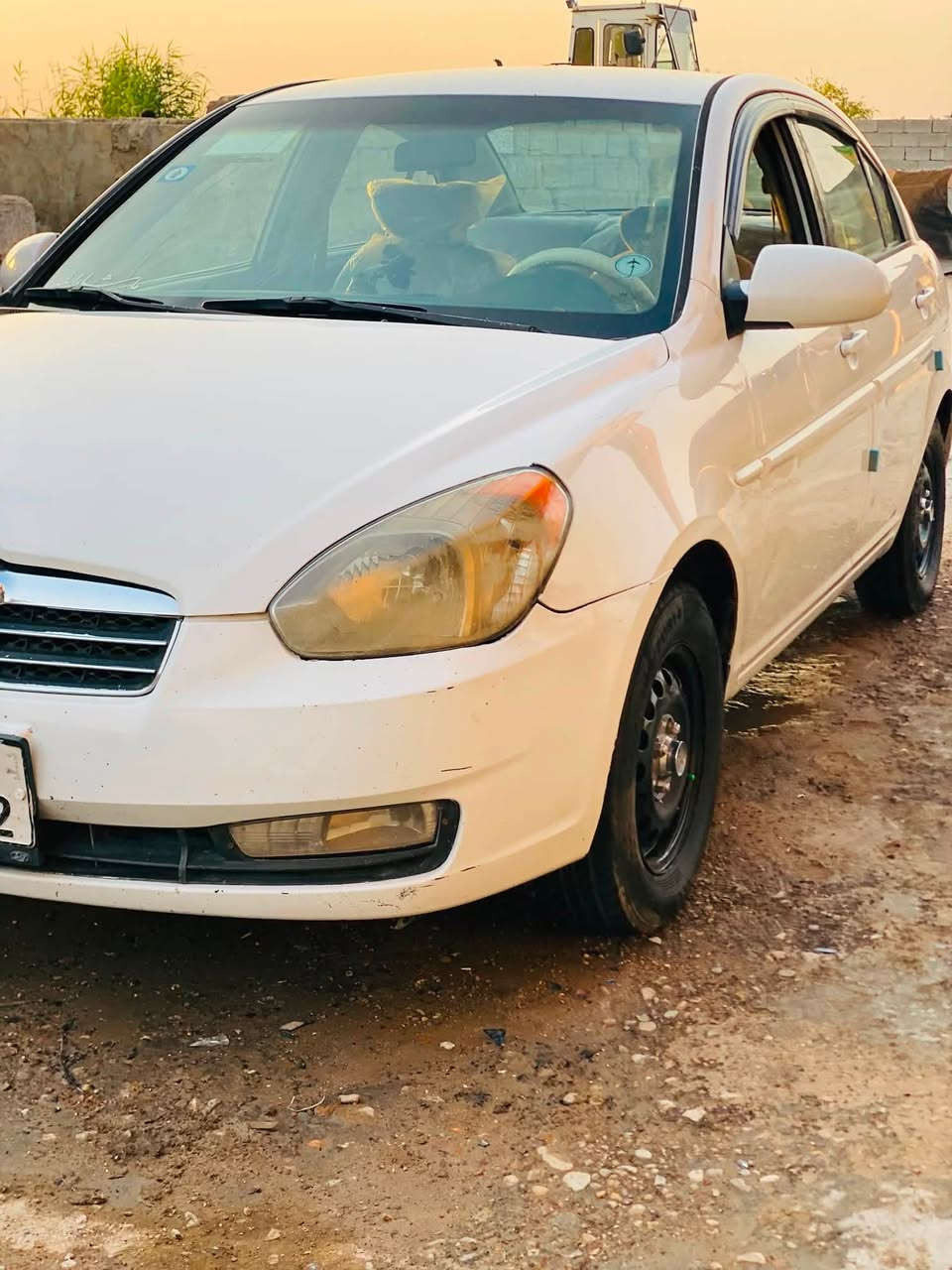 سلام عليكم  اكسنت للبيع موديل 2009 رقم ديالى الجديد كير محرك مكفولات تخم تاير امريكي ليبل واحد حادثه الجاملغ الماني مبدل بدون ليبل والبنيد صبغ السعر 75$وبيه مجال 
***********
