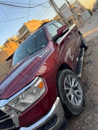 دوج رام بك هورن  موديل ٢٠٢٢ شكل لمتد   مرقمه اربيل بسمي   ماشية ٦١ ميل...