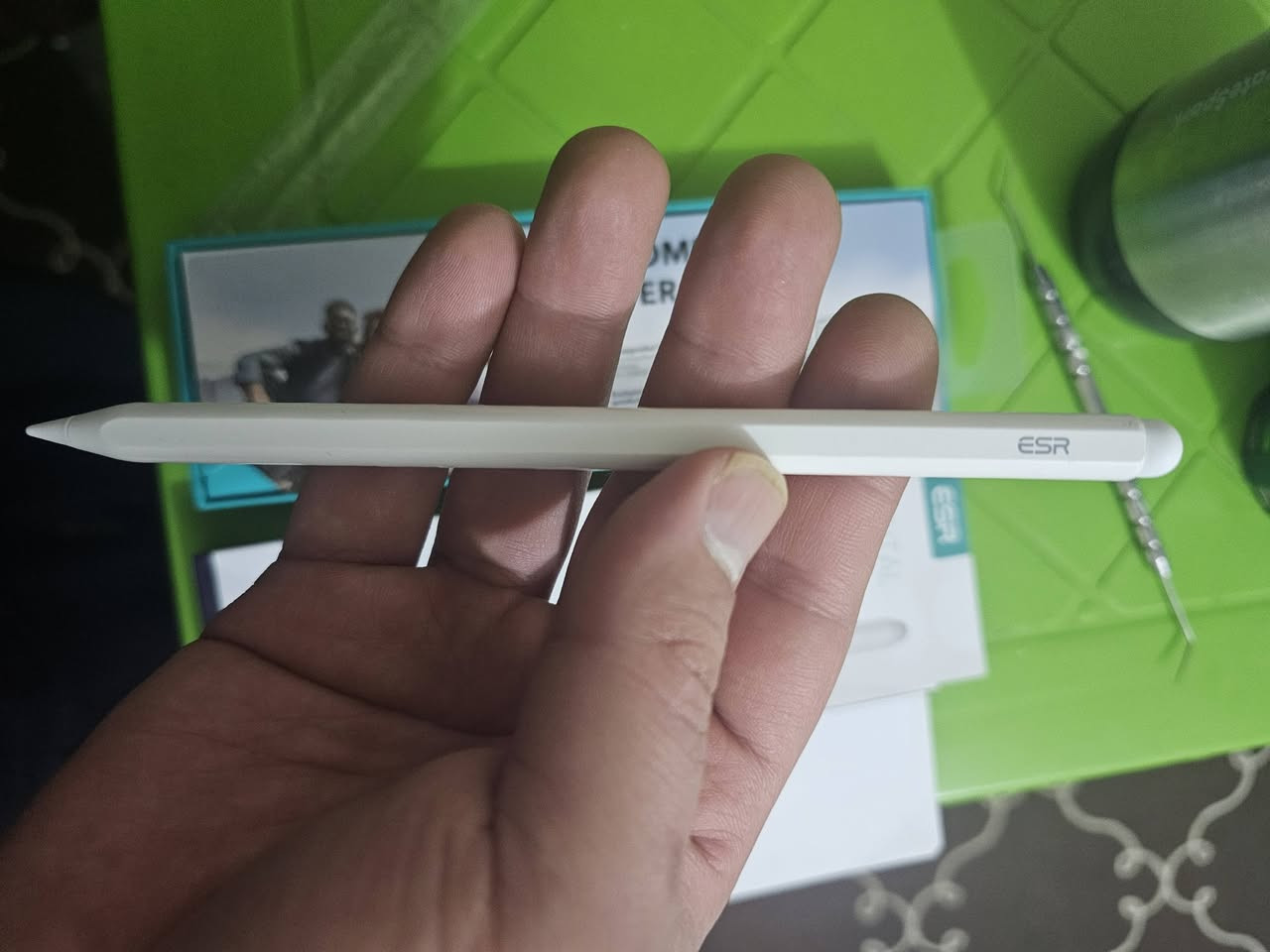 سلام عليكم
قلم ايباد من شركة ESR الامريكية
مدعم من شركة ابل
القلم يربط مباشر بالجهاز بدون بلوتوث
يدعم شحن مغناطيسي وشحن لاسكي
قلم سريع جدا بدون لاك
السعر 
٣٥ الف
علما سعره بالاسواق ٧٥ الف
توصيل موجود


**إذا كنت صاحب هذا الإعلان وتريد حذفه لأي سبب، رجاءا أرسل رسالة إلى الدعم الفني**