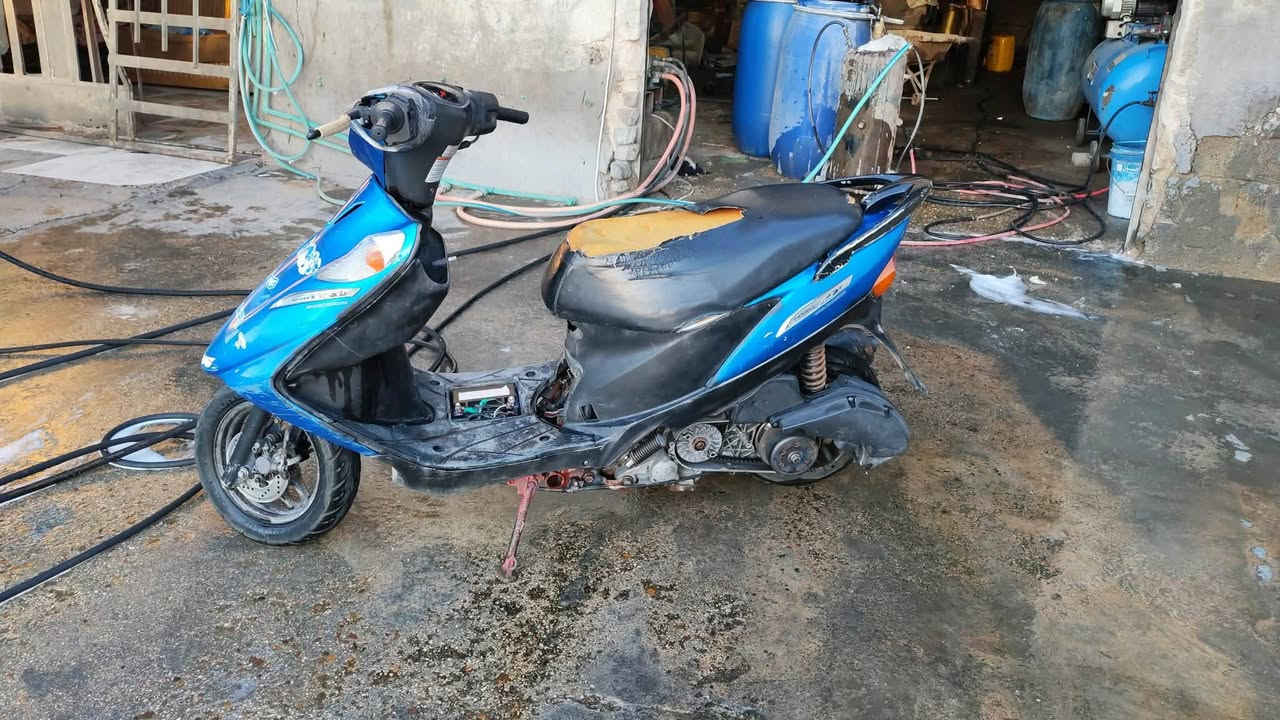 ياباني ١٢٠
مراوس ب شحن و انطي فرق


**إذا كنت صاحب هذا الإعلان وتريد حذفه لأي سبب، رجاءا أرسل رسالة إلى الدعم الفني**