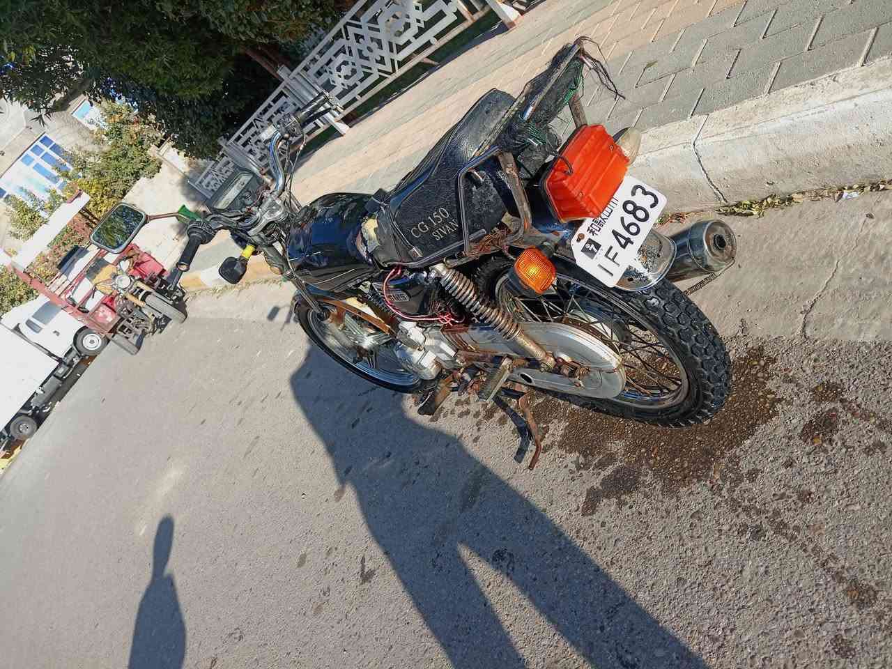 السلام عليكم موطور ايراني للبيع موديل 2017 بدون اوراق كهربائيات شغاله نكره صلف السعر 350 وبي مجال المكان التأميم الرمادي الاستفسار عل رقم***********
