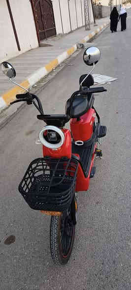 السلام عليكم
دراجه شحن حجم 20
الدراجه بعده صفر ماشي بس30يوم
شحنه فول 
كهربائيات كامل 
يشتغل بصمه +بيهه رباعي 
ما بيهه أي بقص 
سعره 350 بيهه مجال للشراي
رقم ***********
