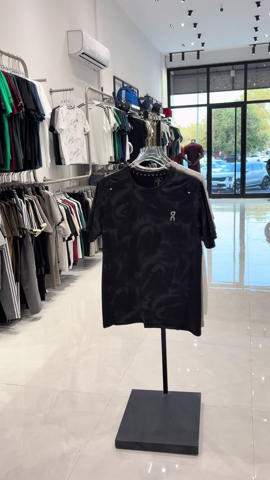 زبائن 3W تيشيريت قق خامه بولستر درجة اولى السعر 15,000 القياسات (M-L-XL-XXL) عنوان المحل بغداد القادسيه مدخل ساحة قحطان ثاني استداره ع يسار  ازياء Three Wall للاستفسار الاتصال :*********** متوفر توصيل لجميع مناطق العراق
