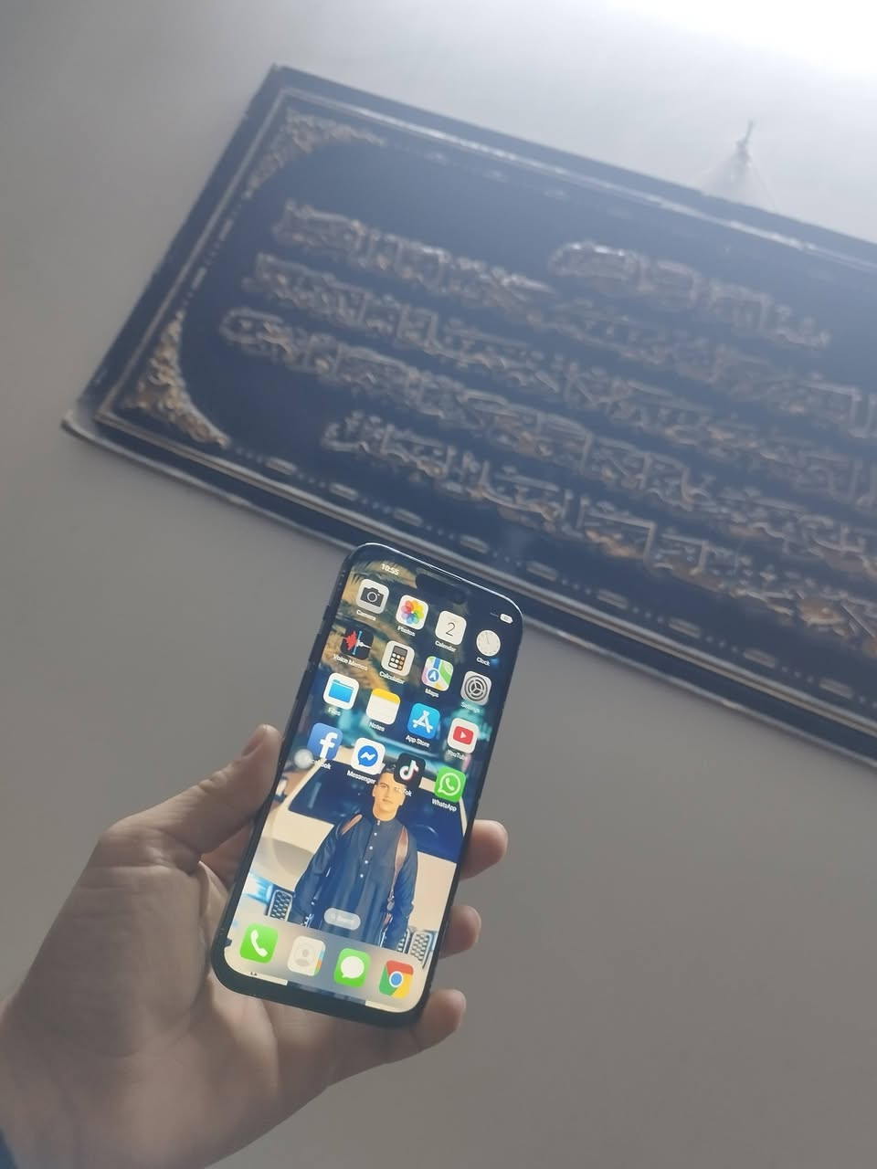 وين اليدور جهاز كشخه
15 برو ماكس كوبي ماستر طبق الاصل اي عيب مابي فقط ظهر فطور كاميرات فوول مكاني كولجو بيع 50 الف او مراوس تواصل مراسلة الصفحة واتصال***********
