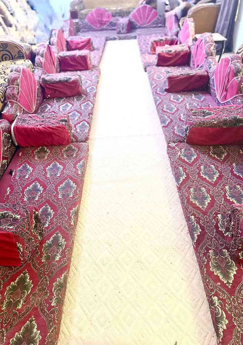 جلسه عربية ١٤ متر نظافه ٧٥٪؜ ويا ١٢ مخده  و ٧ دوشك تصير ١٤ متر تفر الاستقبال كله ١٠٠ وبي مجال


**إذا كنت صاحب هذا الإعلان وتريد حذفه لأي سبب، رجاءا أرسل رسالة إلى الدعم الفني**