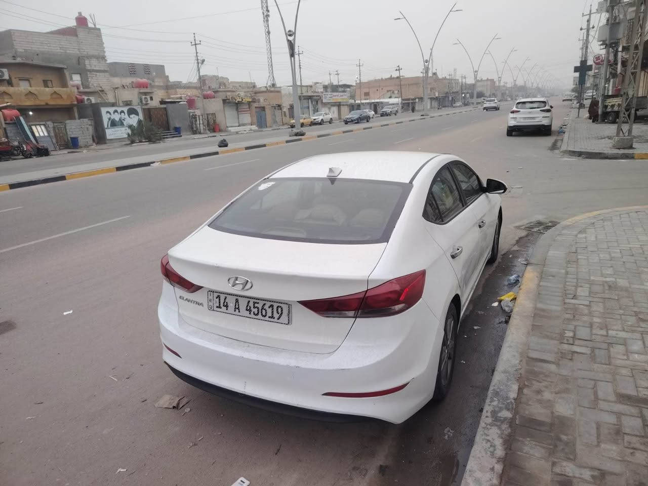 النترا 2018 وارد امريكي لاستفسار ***********حادثهه امريكه بدون تبديل بالعراق بيهه صندوك مبدل بدون دواخل قطعه وحده  تبديل بهه بارد بسيط الباب موضح بالصوره  السياره كلهه ليبل واحد عده الصندوك مبدل ماشيه 67مايل مكاني بصره قبله. مكينه 2000 دوش كير ومكينه كفاله كير AT راعيهه بالكزيزه يريد تحويل رقم وهزه جديدات السعر 122 البصرة, العراق
