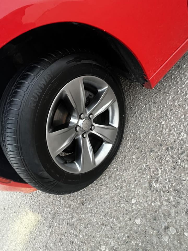 ويل جارجر 18 sxt. جديد تخم تاير مراوس بويل 17.مع الفرق او للبيع ***********
