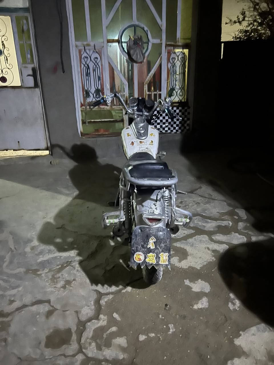 من رخصت مرير الكروب
البيع مكان نهروان ***********
