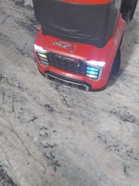 سياره شحن ماخذتها ب75 ماصارلي فتره اريدها ب60 مابيها أي ضرر للتفاصيل ا...