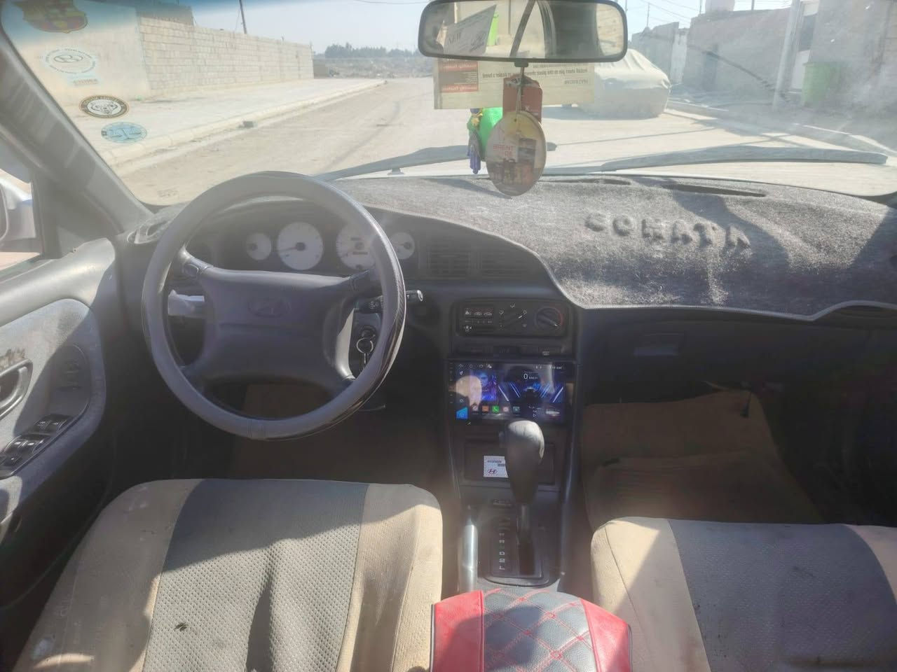 السلام عليكم
سوناتا 2 موديل 1995 السيارة باسمنا رقمها بغداد دولي الجديد هزة جديدة السيارة نظيفة مثل ما كدامكم بالصور وبالواقع بعد احلى ،السيارة اوتوماتيك مكينة 2000 ، سعر السيارة 52 وبيها مجال موقع السيارة محافظة واسط ناحية سيد الشهداء المزرعة 

للتواصل عبر الرقم ادناه :***********
