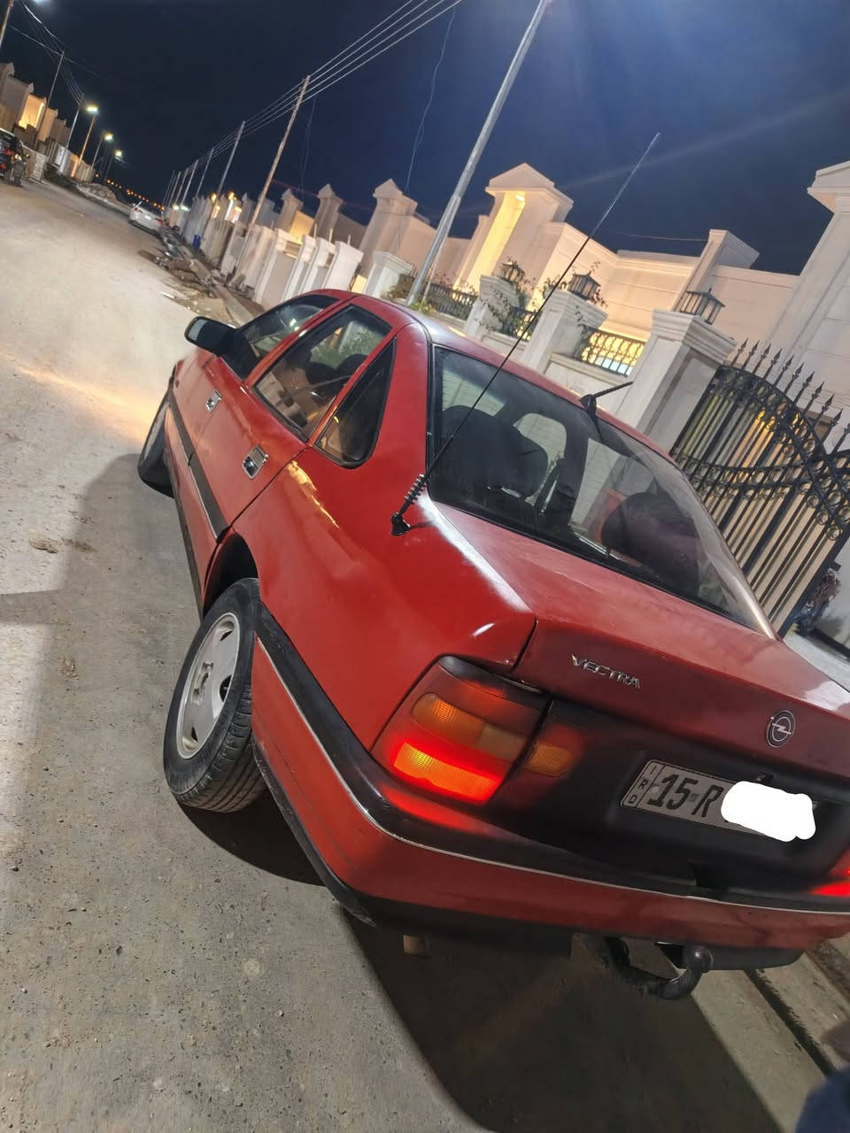 اوبل فكترا موديل ١٩٩٢ المكينه 2000 صبغ جماليه حزام السعر ٣٤بيها مجال استفسار  ع هذا الرقم *********** المكان الانبار الفلوجة
