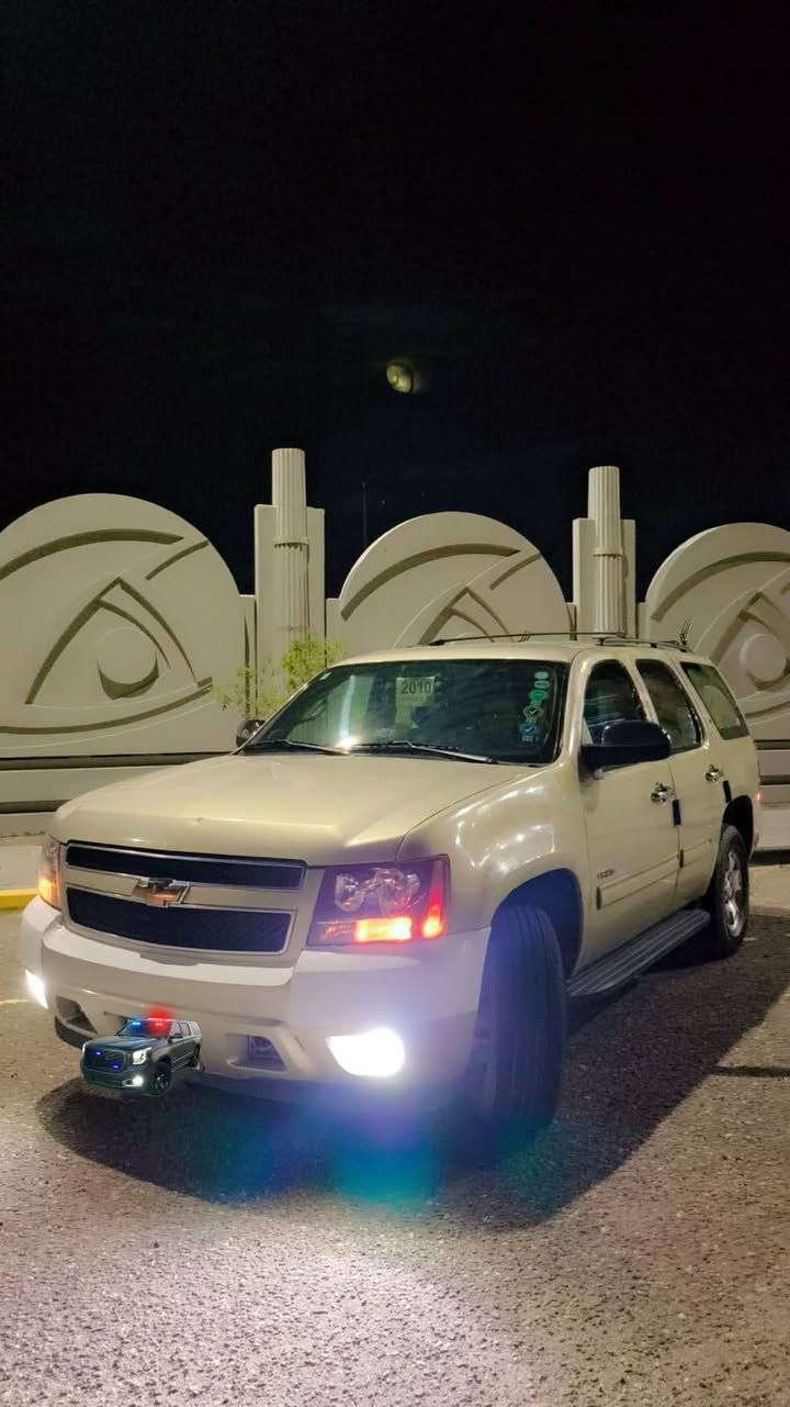 سلام وعليكم سياره تاهوو ادواات ادووات 2010 اصل خليجي حاجزلها سياره  فووول مواصفات  ماعده التنته كفاله كفاله من الكصه  والسرقه والانتربول والضربه كير ومكينه وتبريد تدفئه وحداديه  وتخم تاير بجيس الويلات سياره كامله  مكمله متاومه ارقام وسنويه شاشه الاصليه غرفتها شرط بجيس بجيس دشبول نضيف  لايتات منضومه زنون كهربايات شرط كلهن شغاله حساسات كامره خلفيه سبير جديد تحكمات شغاله  شوي مجورده سياره السعر 82 وبيها مجال مكاني البصره قبله ***********.... كل تفاصيل ذاكرهن لحد يخابرني يكلي شبيها ما بيها
