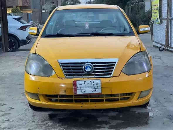 السلام عليكم جيلي 2011 للبيع او مرواس باسمي سنوية 2027 مصفرة هيئة وغرامة  مكفولة من الضربة محورها كير ومكينة كورلا 1800 نحلة تبريد تدفئة شغالات  كهربائيات كلهة شغالة صدرهة كلة جديد اليوم شديتة تايرات نضاف شاشة لايت زنون السيارة كاملة وخير من الله السعر 44 وبيهة مجال بسيط مكانهة بغداد الشعب شارع الصحة للاستفسار ***********
