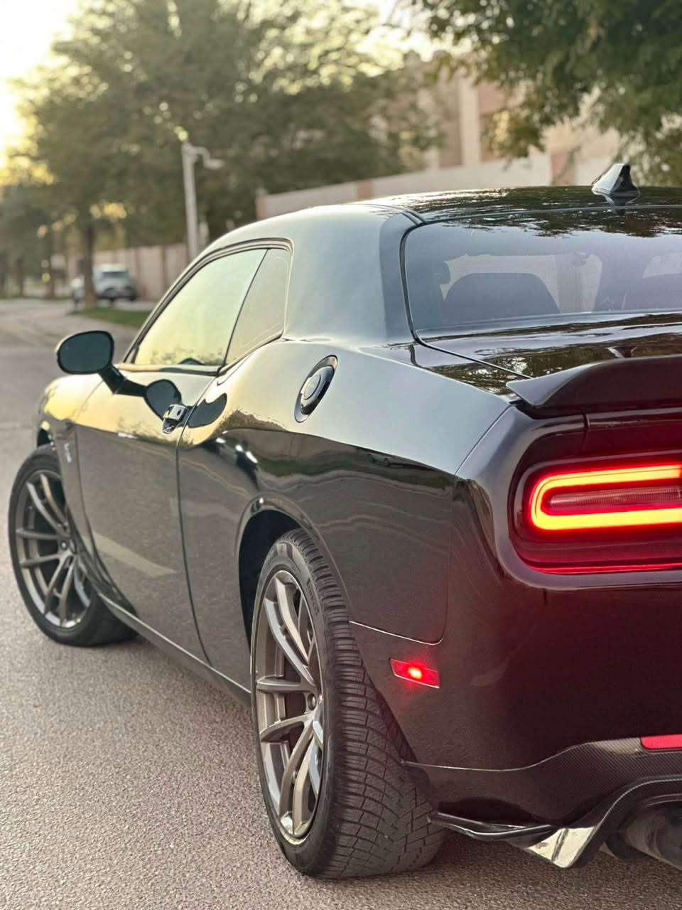 بيع مستعجل شيكر ومااعتقد اكو هيج استخدام قليل ونظافه
جالنجر سكات باك 🐝
Challenger Shaker 8v 6400 

چالنجر شيكر من اعلى الفئات الموجود موديل 2023 

أخر اصدار نسخه من اصل 500 نسخه بلعالم 

حيل نظيفة ماملعوب بيها ابد مامبدل بيها ولا قطعه 

كير مكينة حدادية كفاله بعده جديده حرفياً 

سياره من الراديتر لنهاية السيارة كلشي مامبدل بيها كلشي بلادي

نسخة خاصة استيراد من امريكا اني المستورد

سياره نظافتها 100٪

المواصفات 

سيارة ماشية 18 ميل 

لون اسود ملكي 

دخول ذكي 

ستيرن حرف D 

خزن ميموري كشن وستيرن 

داخل كاربون فايبر حقيقي 

كشنات كنتاره وجلد تدفئة +تبريد

شاشة جبيرة 

دبلات لون اصفر SRT 

الاكسل قفل 

بريكات 6 بستم 

ويل SRT بلادي شركة dodge 

شوته رياضي 

مرايا جانبية نظام ذكي نزول تلقائي عند الرجوع للخلف

لايتات شيكر مفتوحه على الشوته 

تدفئة تبريد بلادي شغال ميه بلمية 

بعد بيها مواصفات خير من الله 

ملاحظة // واصلني بيها كلير امريكا اني ابيع صبغ عام 

حادثها جاملغ الامامي الايمن + الخلفي الايسر بدون دواخل شي بسيط

الايرباكات سليمة  

اوراقها كامله بأسمي مابيها اي نقص حره تترقم كل المحافظات 

استفسار اكثر واتساب ***********

🟩علق سوف يوصلك الرسائل سعر كربلاء, العراق
