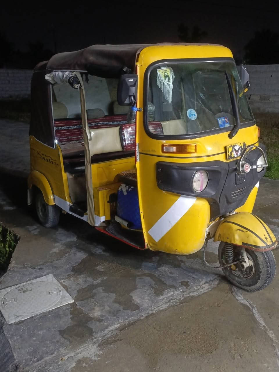 تكتك للبيع موديل 19شهر 7 مكفوله من صبغ والمعجون وراق اصوليه تكفل للترقيم سعر 4500وبيهامجال مكان بغداد بوب الشام ***********
