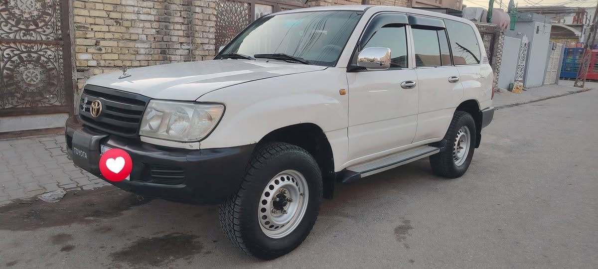 مونيكه لاندكروز موديل ٢٠٠٧ أدوات مكفوله من الكص  سياره 6 سلندر كير عادي مكينه وكير مكفولات حداديه تخم تاير كله جديد دوشمه السياره جاهزه مكاني نجف سعر ٦٧ وبيه مجال رقمي *********** شراي يدللل
