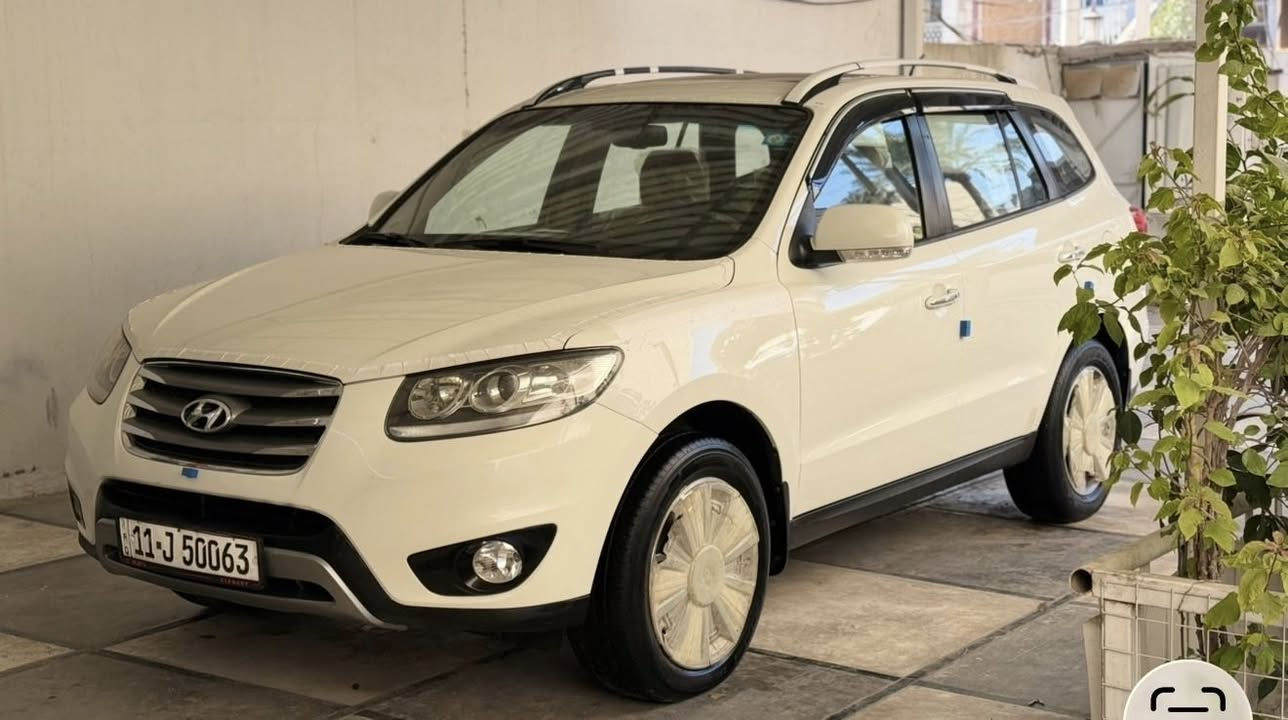 ه

السلام عليكم 
للبيع فقط ونقدا اعتذر عن مراوس 
هونداي سنتافي ٢٠١٢ فول ١/١ 
بصمه تشغيل بصمه بوب 
فتحه سقف ***********
فور ويل دفع رباعي سته سلندر ٣.٥ محرك 
بلاد ما مفتوح 
فول مواصفات سياره ماشيه ٦٢ حقيقي جديده جدا نضيفه مكفوله عام سياره مكاني بغداد رقمها بغداد 
مكينه كير تبريد صدر حداديه تخم تاير زيرو تراي زيرو جاهزه من كل شي 

‭٠٧٧٧ ٩٦٤ ٧٤٥٥‬
