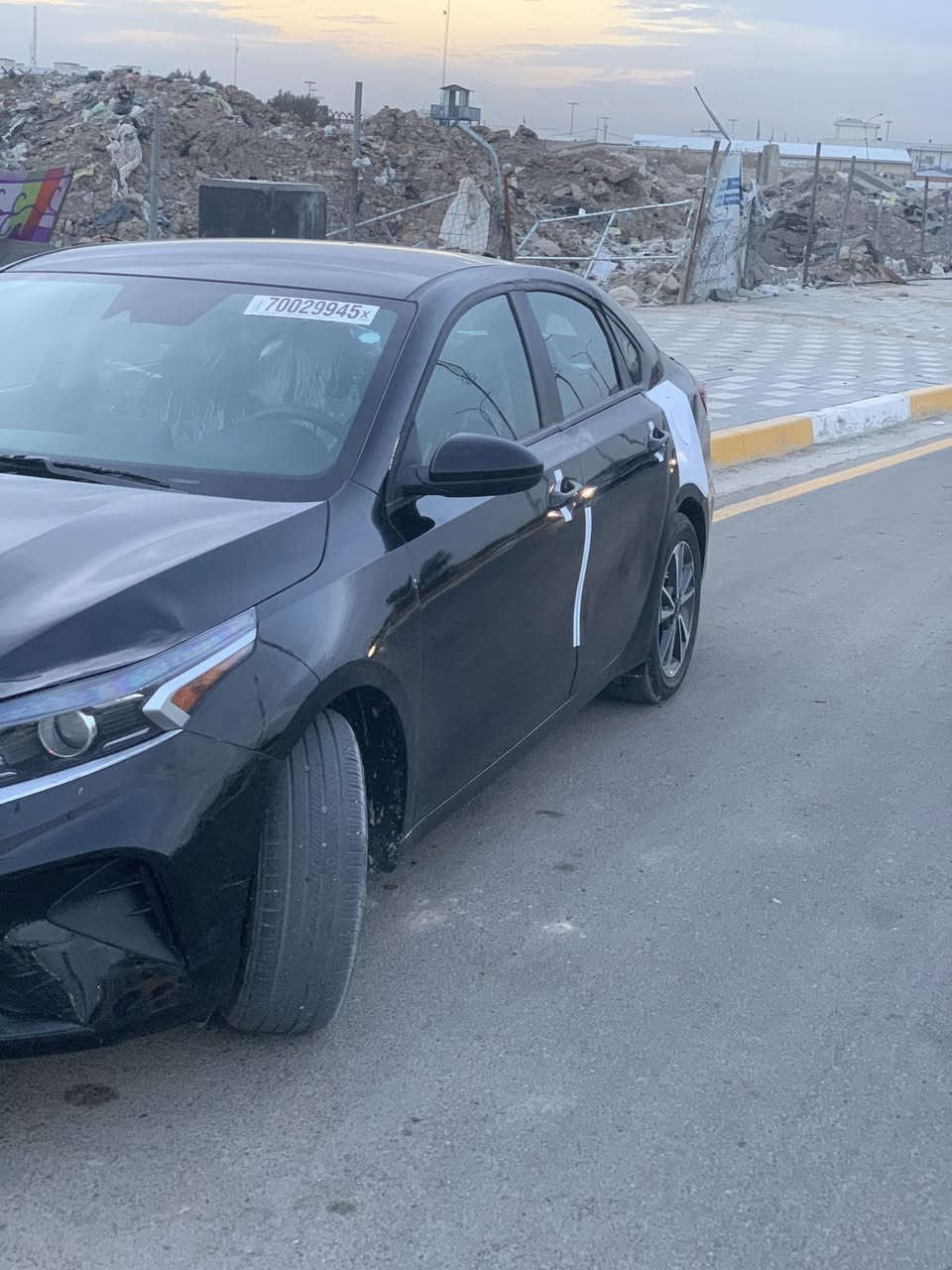 سلام عليكم فورتي موديل 24 دخول جديد ماشيه 6الاف حادثها جاملغ خلفي جهة اليسره معمر نفسه مكانها بغداد ***********
