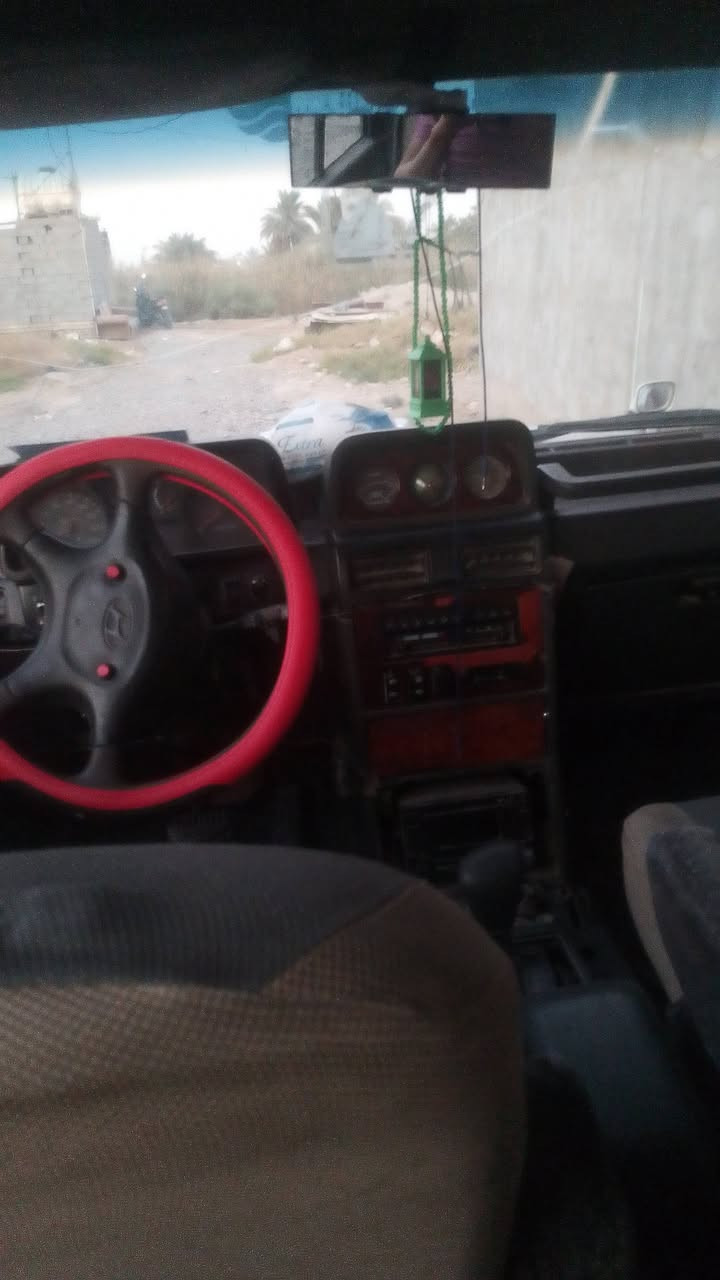 سلام عليكم سياره كالوبر للبيع محرك ففتي الموديل 1995بغداد مدينه الصدر الدسيم رقم الهاتف ***********بيه واساب
