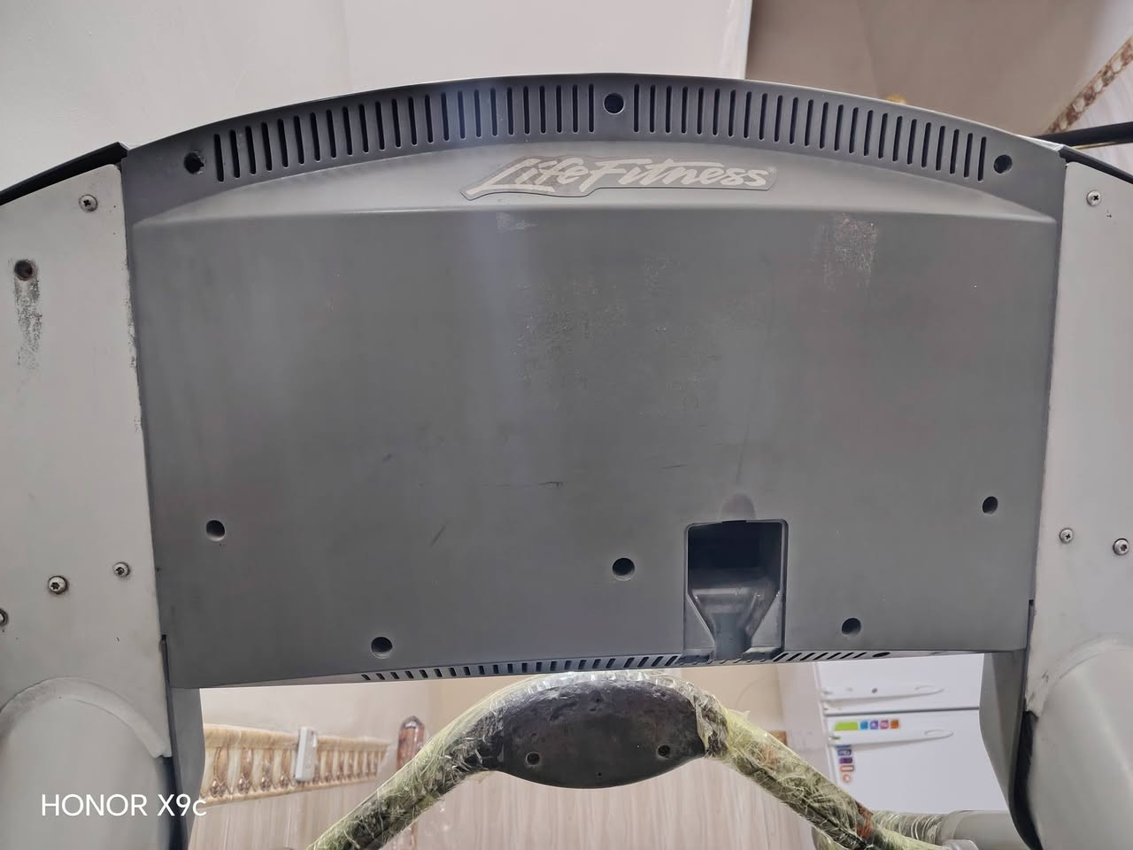 السلام عليكم جهاز للبيع للاستفسار الاتصال على الرقم ***********
