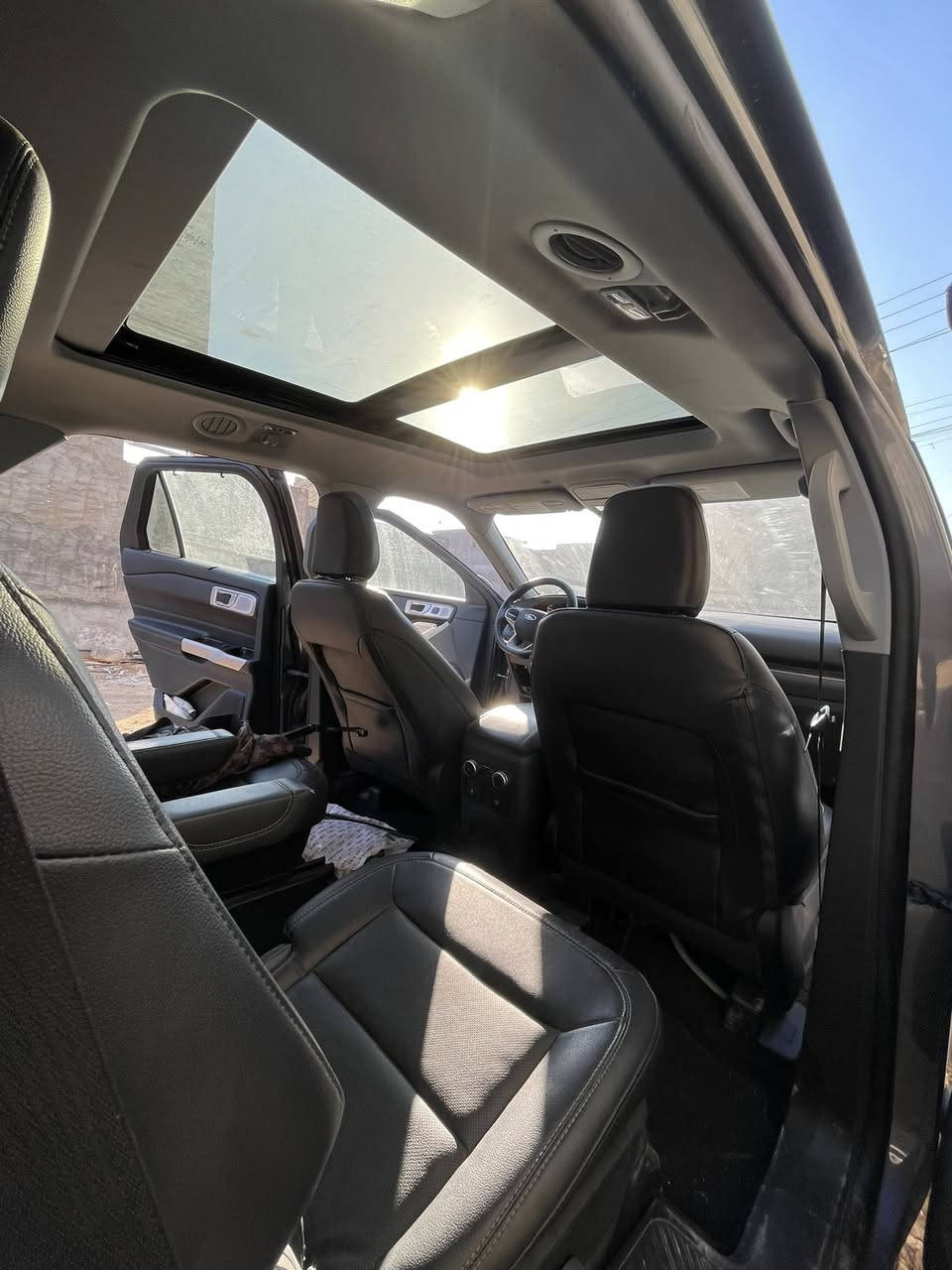 🔥 فورد إكسپلورر 2023 Limited VIP
الوحش الأمريكي – فول مواصفات

💰 السعر: 229$
 • شاشة 12 إنج
 • فتحة بانوراما
 • نظام صوتي 10 سماعات
 • بصمات 5
 • كير 10 نمر
 • محرك 2300 تيربو (يقبل كل أنواع البنزين)

📥 دخول جديد – المستورد
🗓️ هزة كاملة 2026

🔧 تحتاج ضفيرة لايتات أمامية + ترتيبات بسيطة
🚗 حالة وكالة، جام لغ ربع صبغ مع تبديل بنيد

📍 بغداد / المحمودية – ناحية الرشيد
📞 ***********
