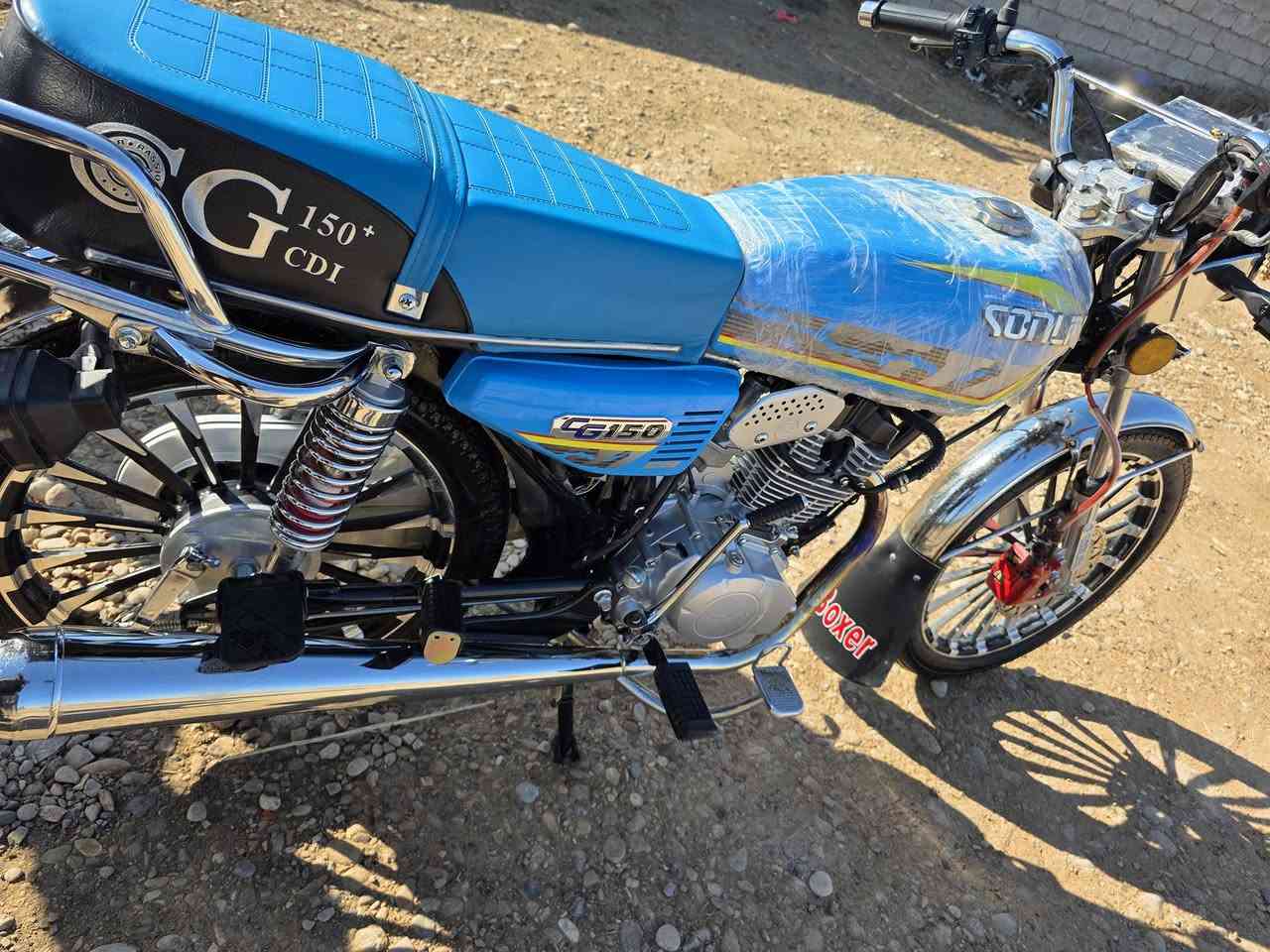 درجة سيفان موديل 25درجة ستعمال شهر بعده بجيس السعر 825وبيه مجال مكان الدراجه الحديد ***********
