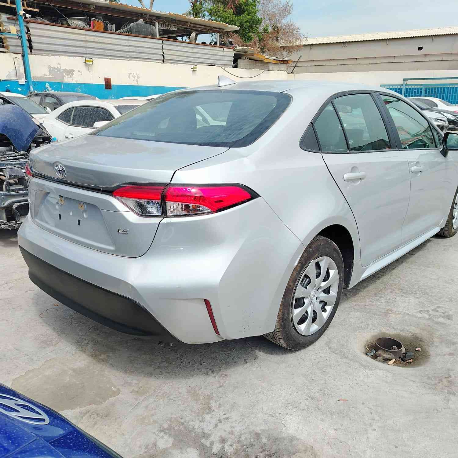 *تويوتا كورلا 2024 LE*
ماشية 5900 mi فقط 
تبديل بنيدل فقط وتعمير الشاصي الايسر 
السعر. 110$ مصلح وجاهز لسفوان واصل 

*حاليا في الطريق الى سفوان*

***********

*كروب واتساب للتجارة السيارات*
https://chat.whatsapp.com/LUw4zLBkGprJkS4f8Ne2We?mode=gi_t
